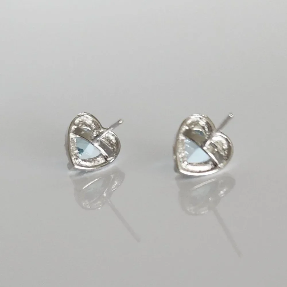 Blue Topaz Heart 2 Carats 7mm Post Earrings